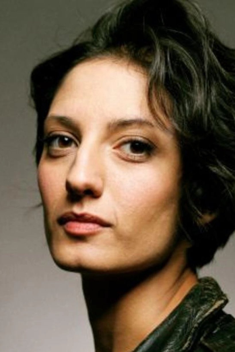 Jennifer Batter backdrop