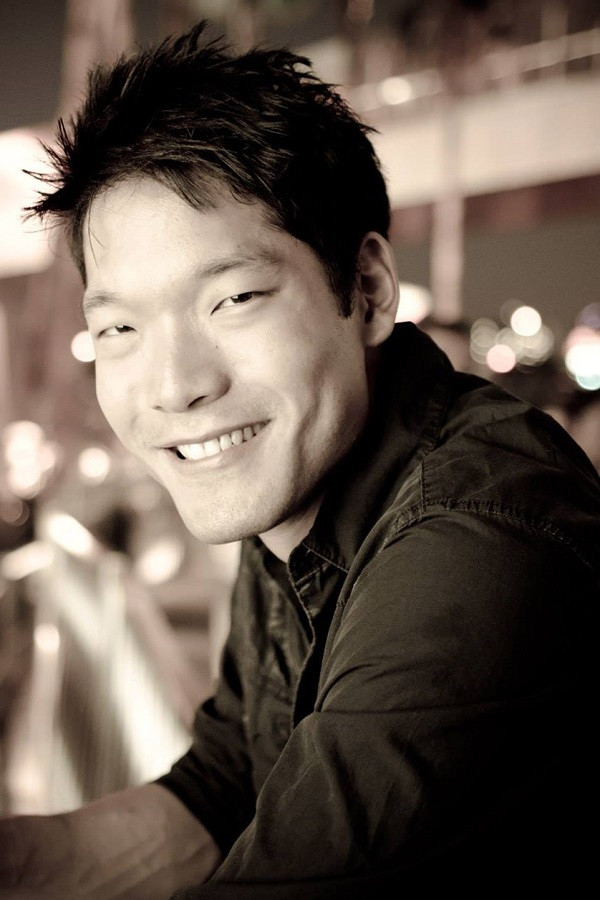 Goro Fujita backdrop