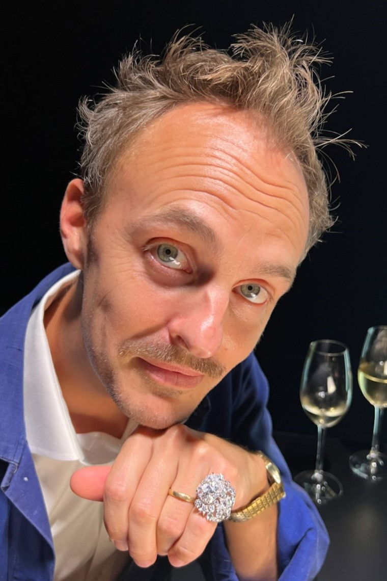 Russ Armstrong backdrop