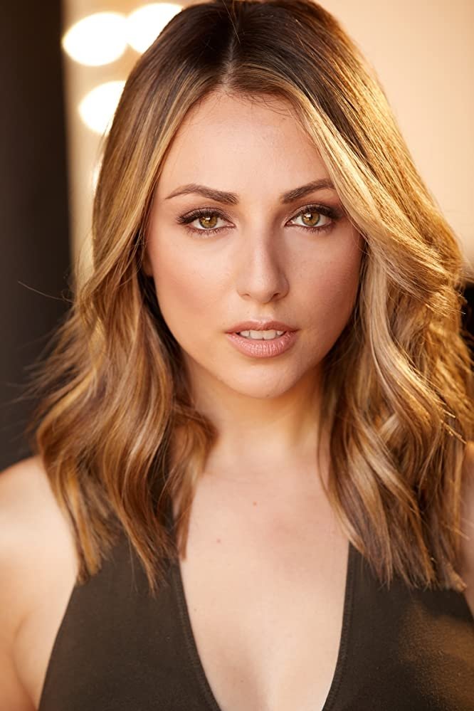 Nicola Posener backdrop