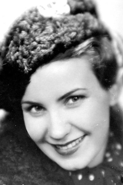 Greta Bjerke backdrop