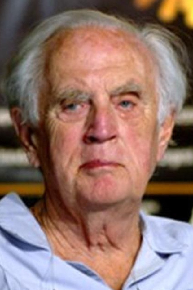 Artur Ramos backdrop