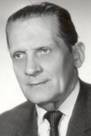 Jerzy Bielenia backdrop