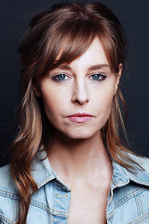 Tonya Cornelisse backdrop