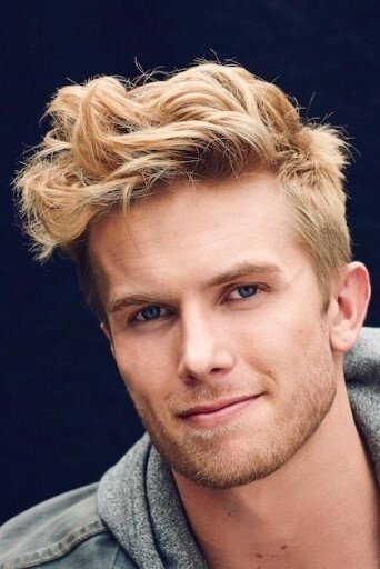 Aaron Thornton backdrop