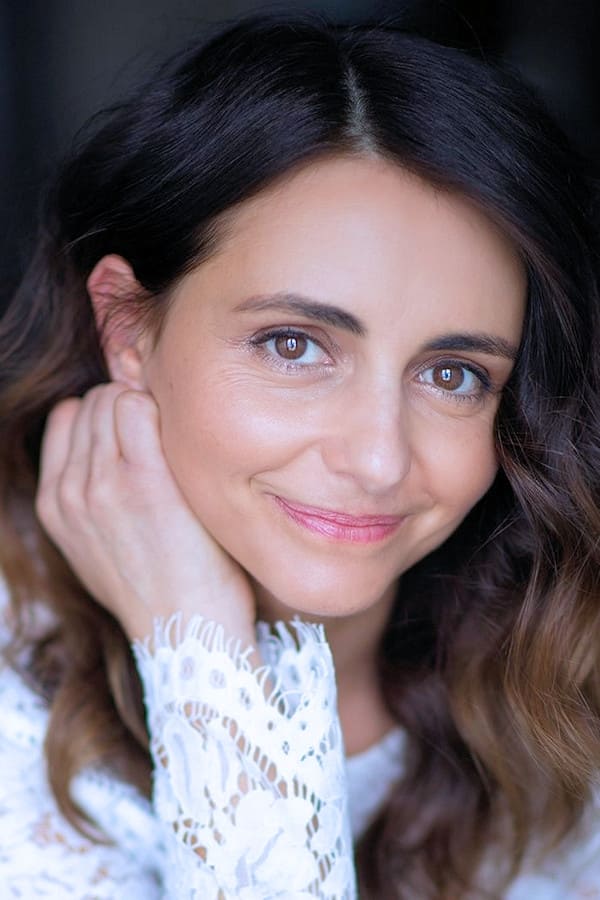 Pia Miranda backdrop