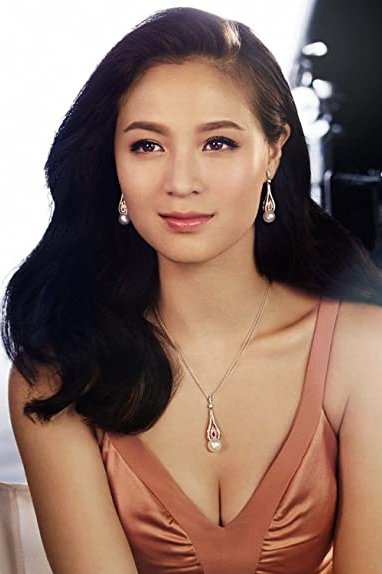 Grace Huang backdrop