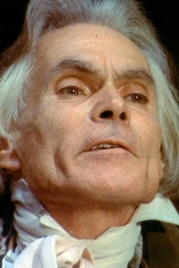 Alfred Baillou backdrop