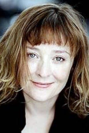 Léa Gabriele backdrop