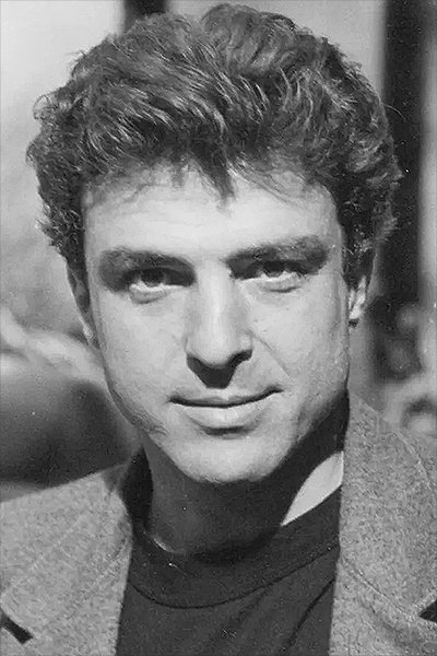 Carlos Alberto Riccelli backdrop