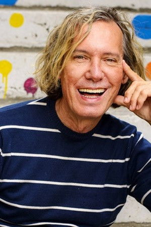 Eduardo Dussek backdrop