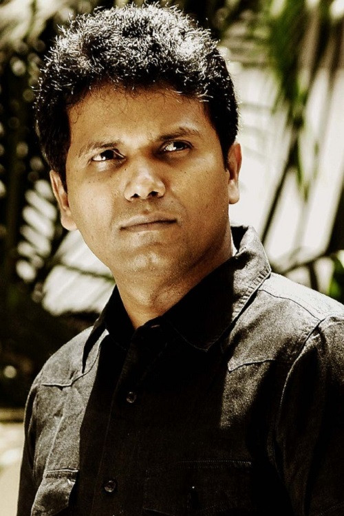 Susi Ganesan backdrop