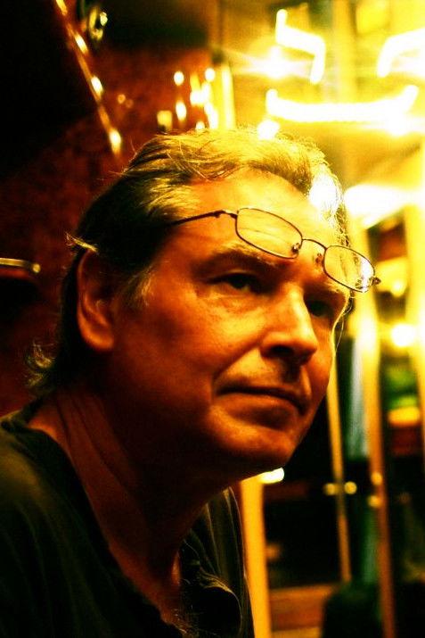 Jerome Gueguen backdrop