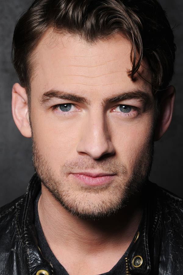 Patrick Alparone backdrop