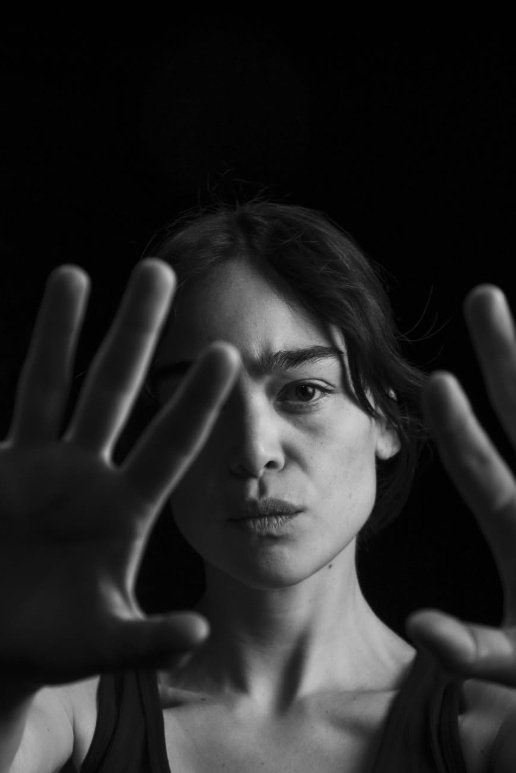 Nathalia Galgani backdrop