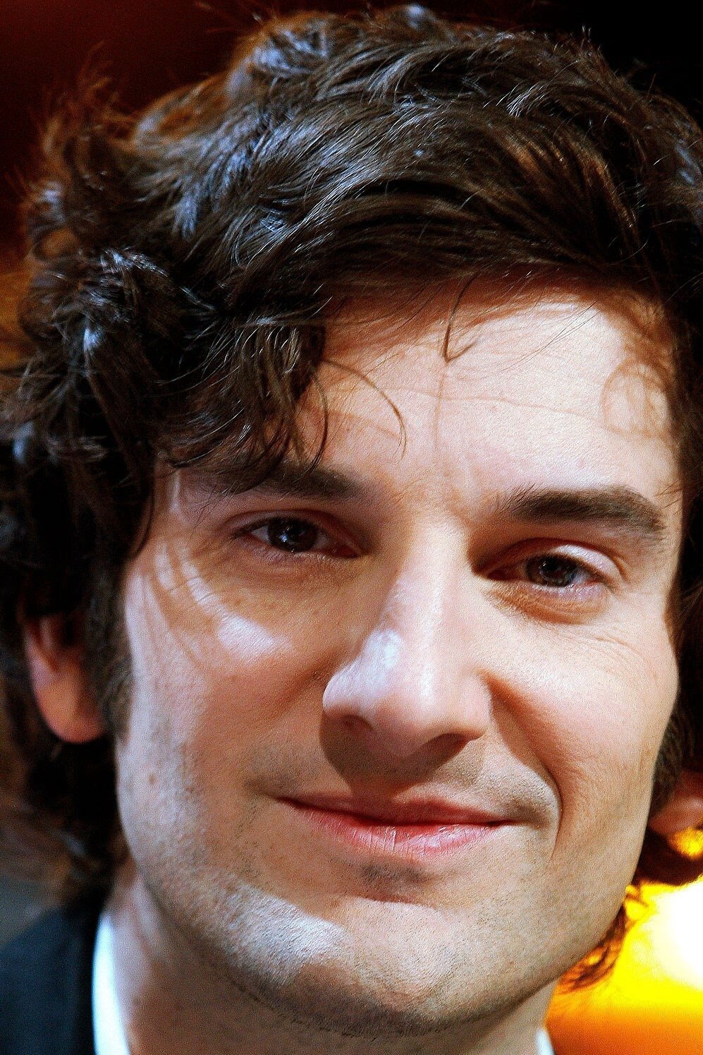 Gaspard Proust backdrop