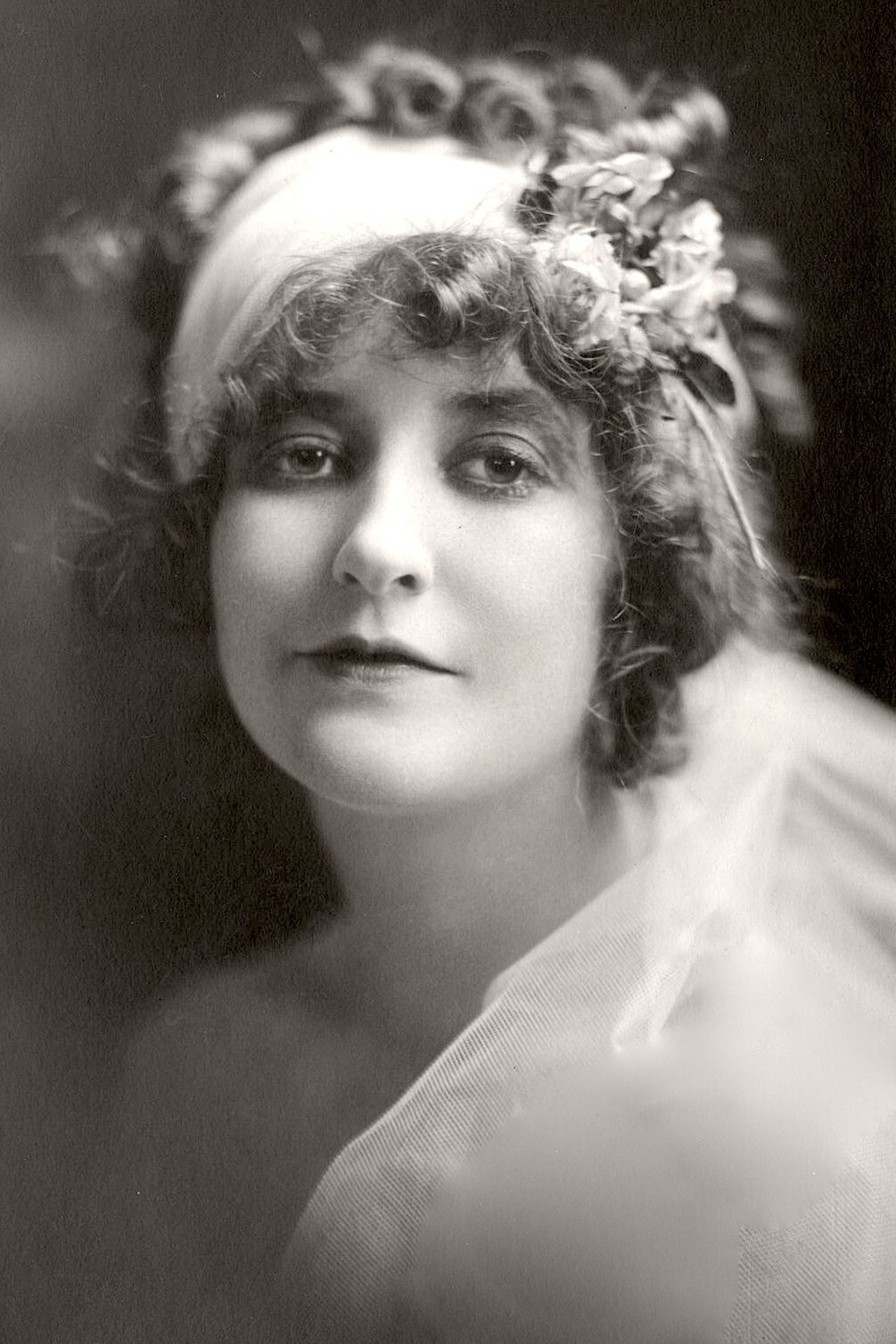 Rhea Mitchell backdrop