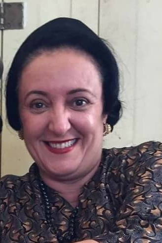 Rita Assemany backdrop