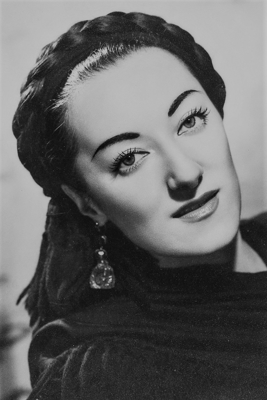 Marika Rivera backdrop