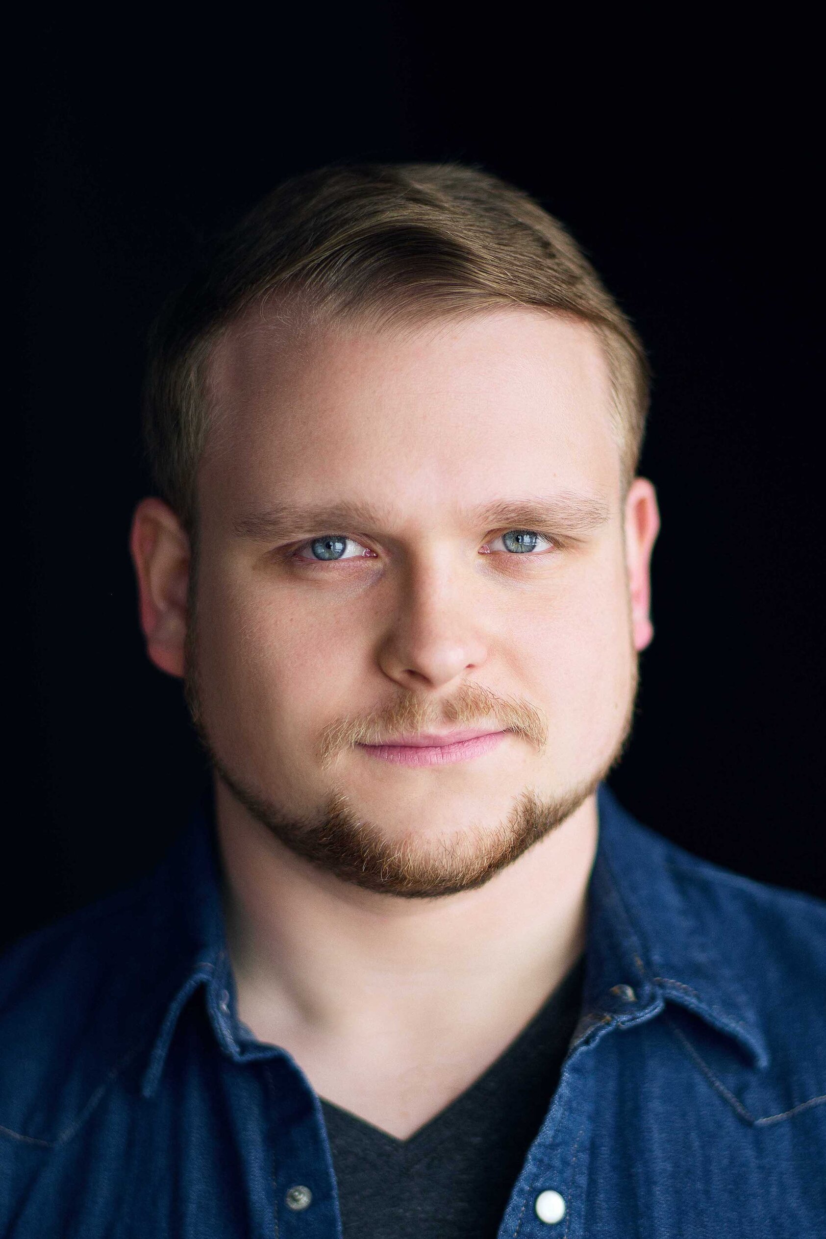 Wyatt Bowen backdrop