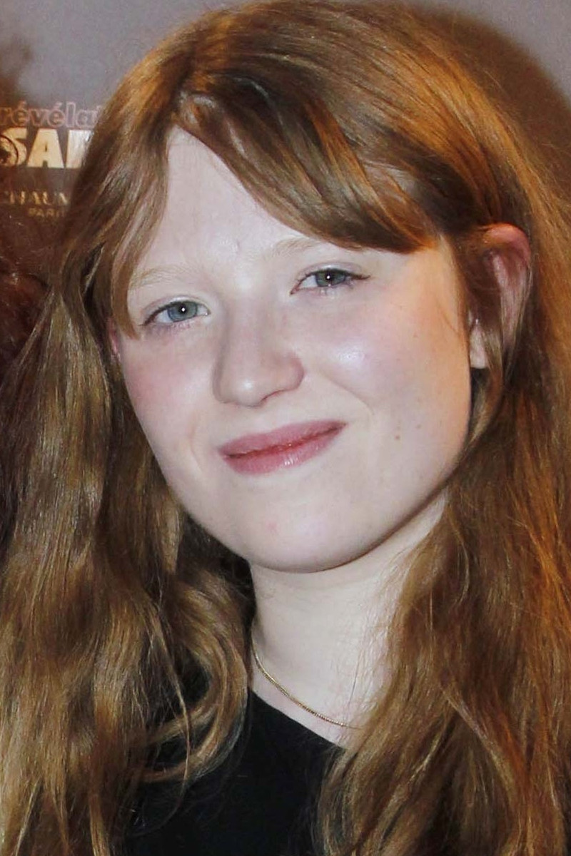 Iliana Zabeth backdrop