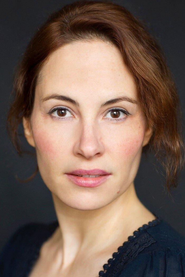 Kate Loustau backdrop