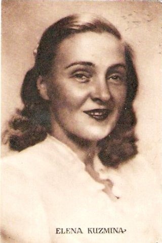 Yelena Kuzmina backdrop