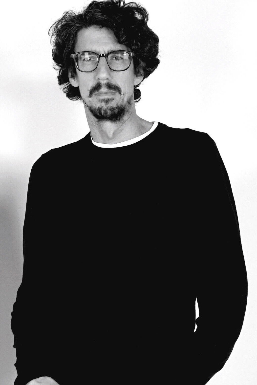 Gonçalo Amorim backdrop