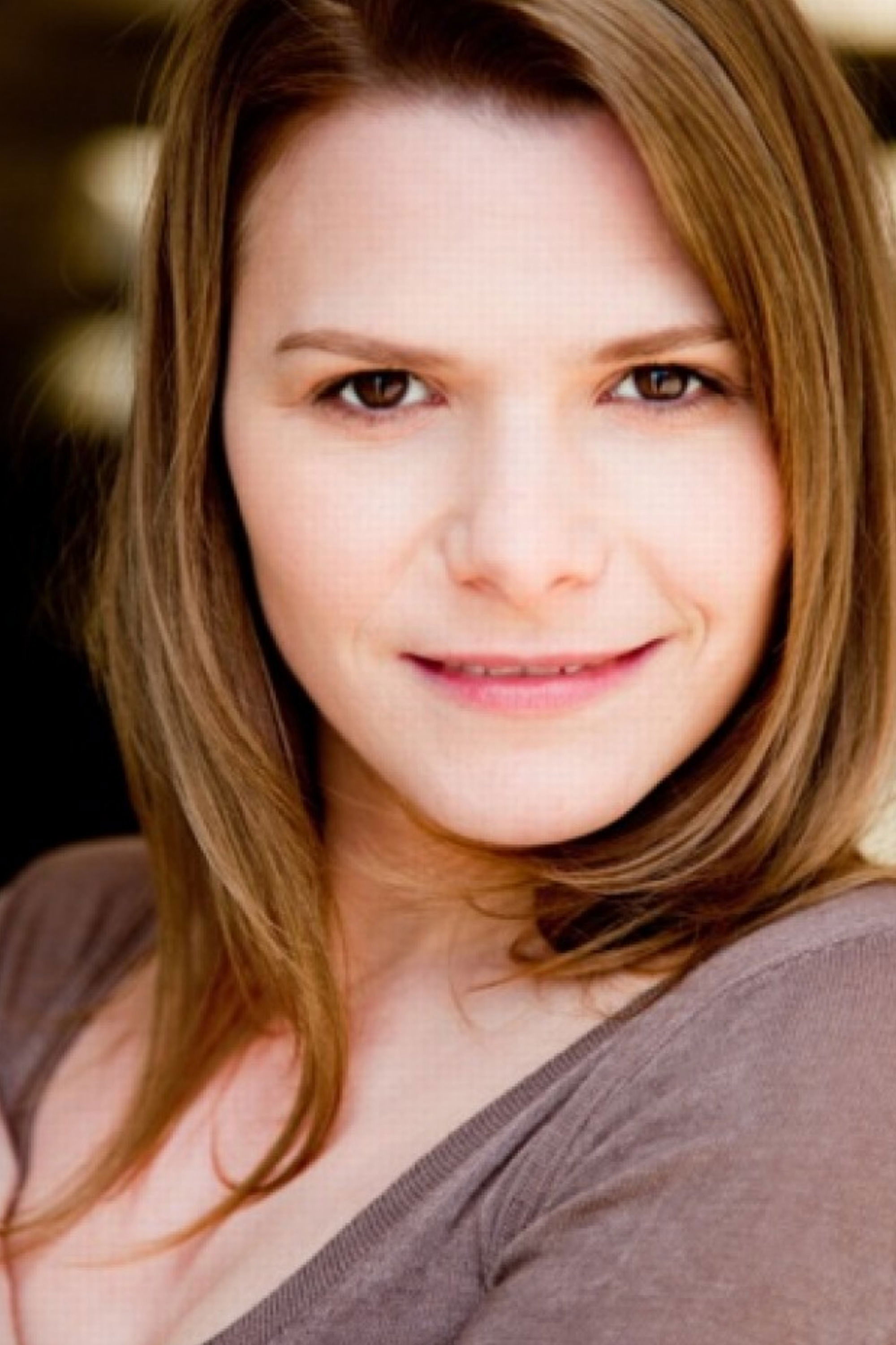 Lili Schackert backdrop