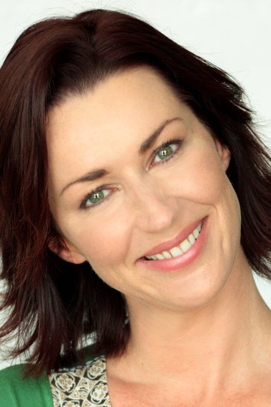 Stephanie Paul backdrop