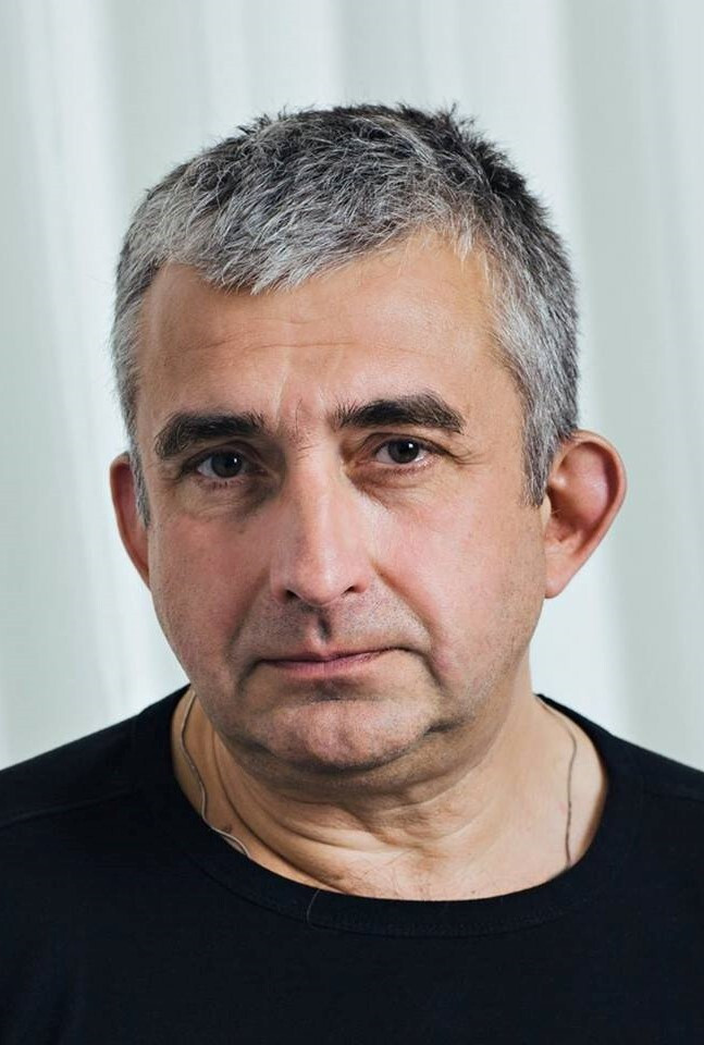 Gundars Āboliņš backdrop