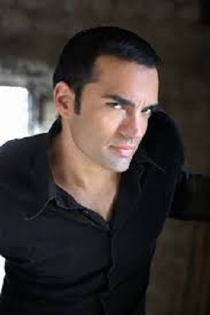 Claudio Morales backdrop