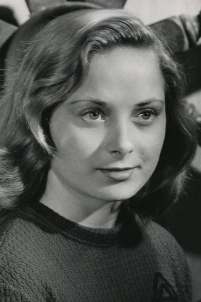 Anne Grete Hilding backdrop