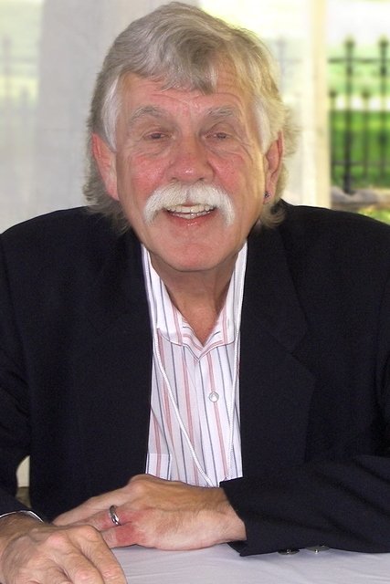 Steven Fromholz backdrop