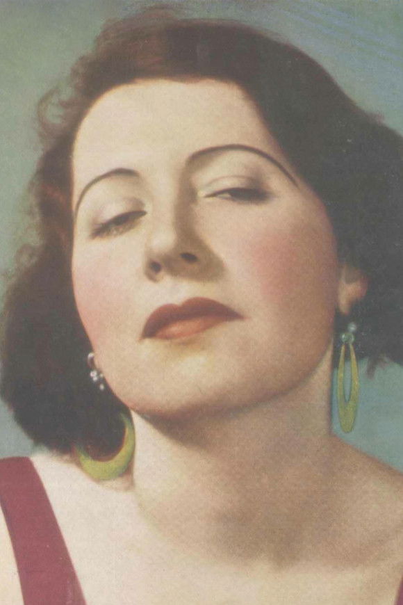 Carmen Santos backdrop