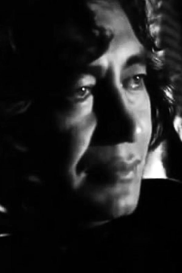 Edgardo Suárez backdrop