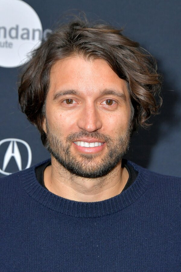 Alejandro Landes Echavarría backdrop