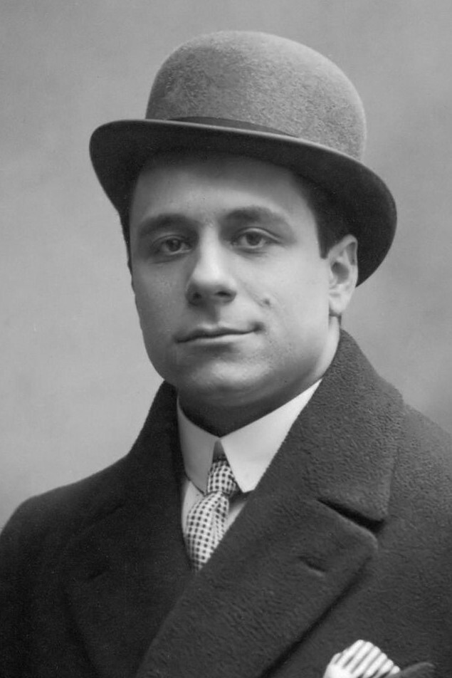 Louis de Bree backdrop