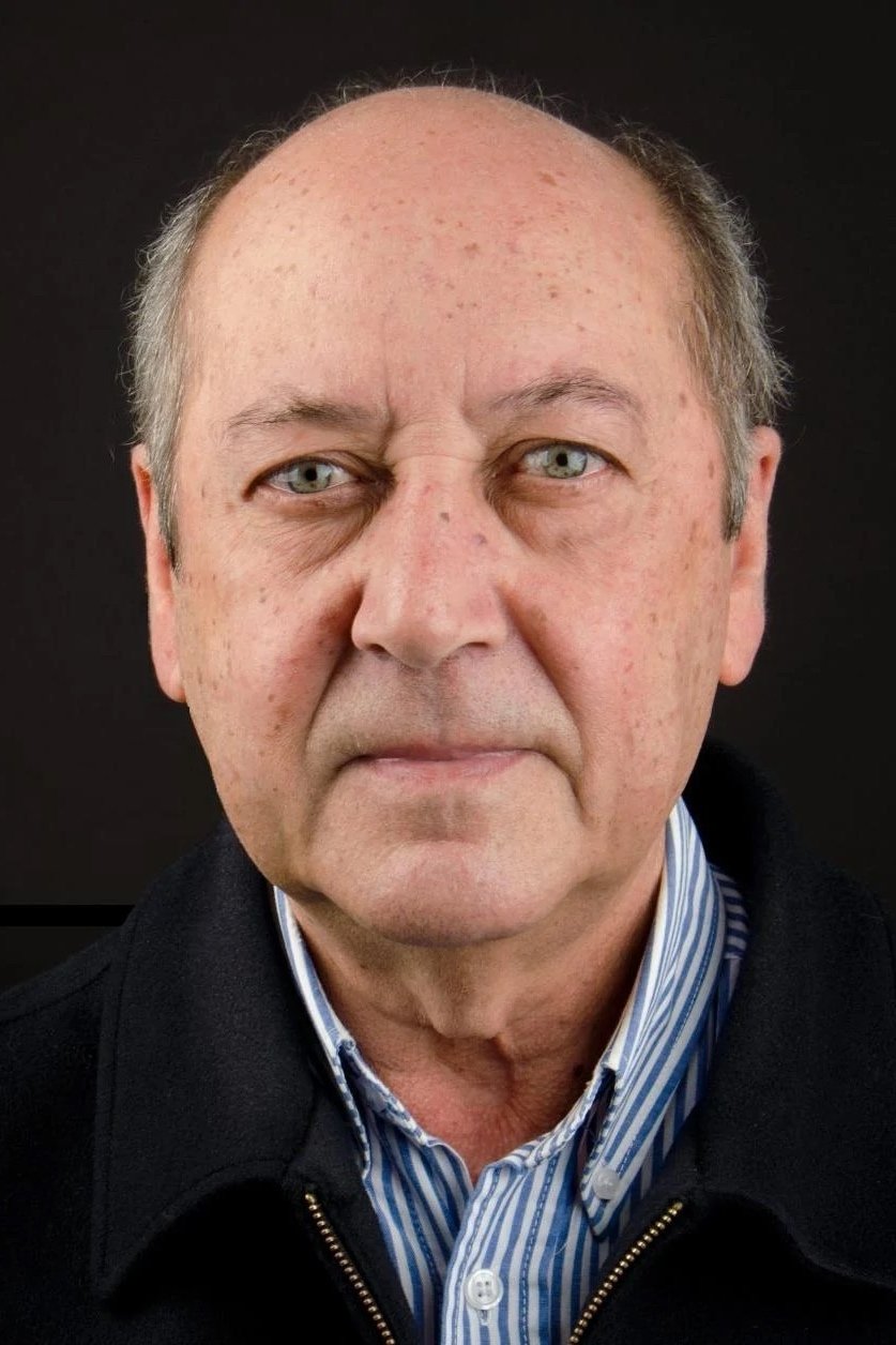 Francisco Pestana backdrop