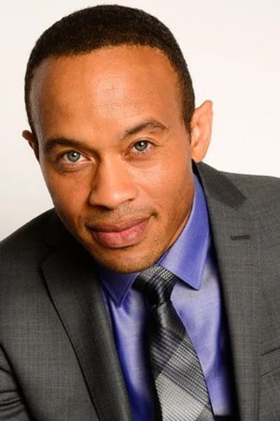 Kiko Ellsworth backdrop