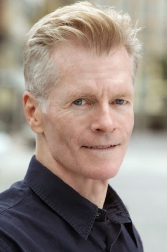 Keith McDermott backdrop