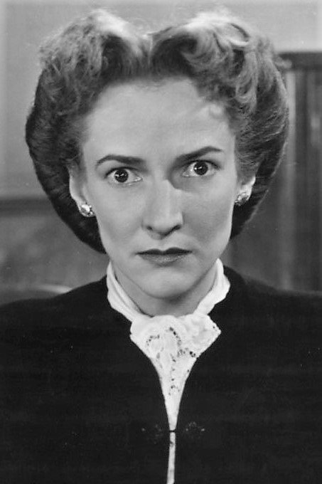 Lillian Bronson backdrop