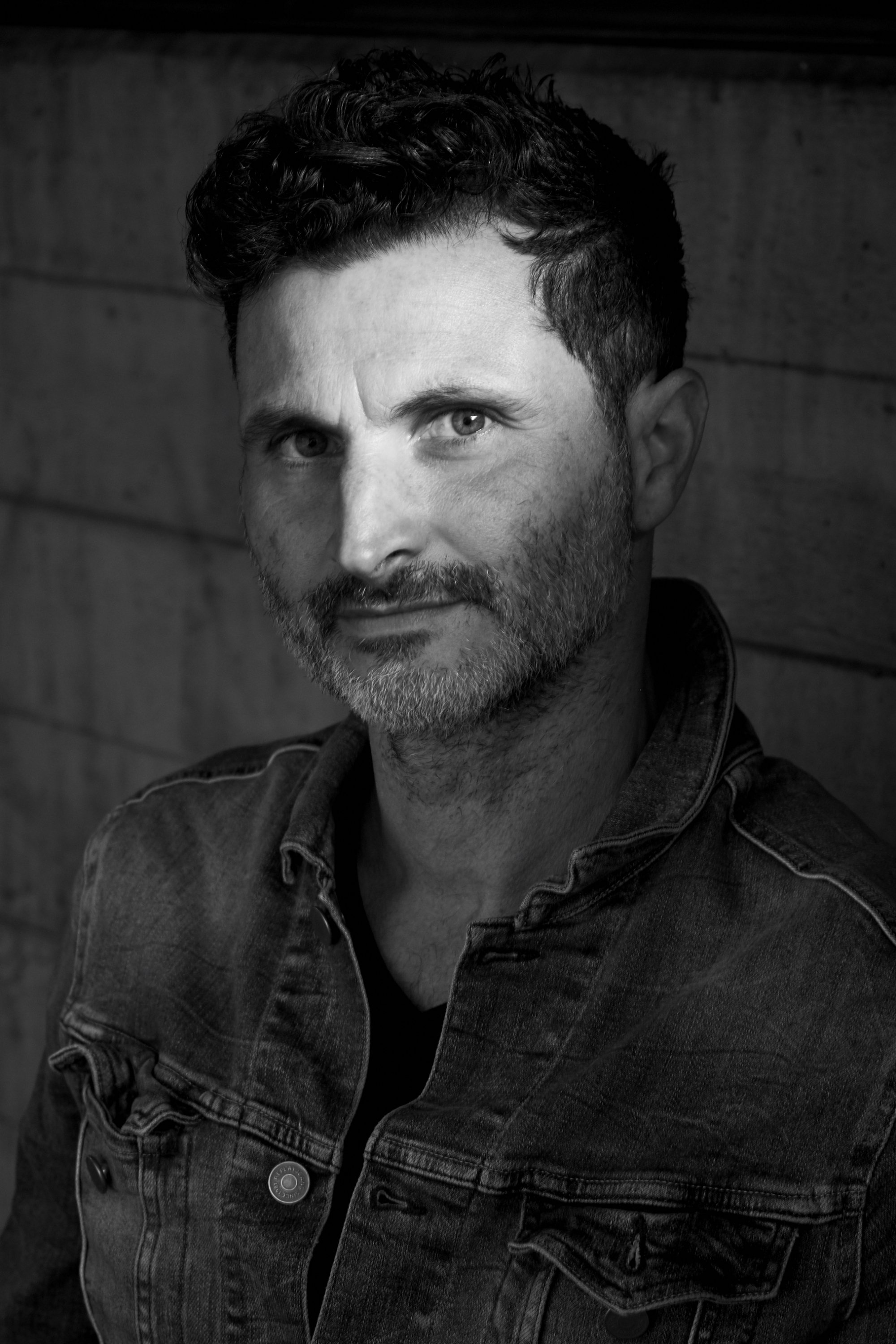 Raffaello Degruttola backdrop