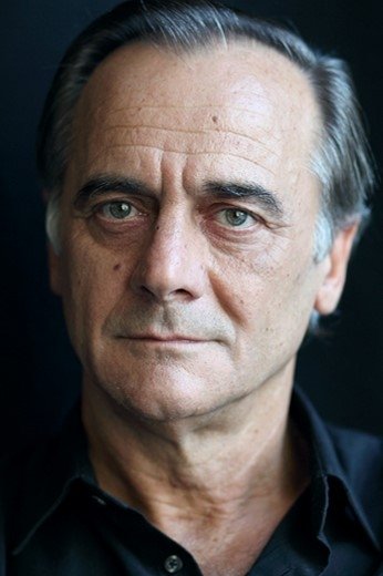 Alfonso Torregrosa backdrop