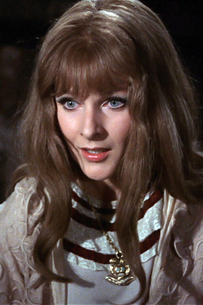 Heidi Fischer backdrop