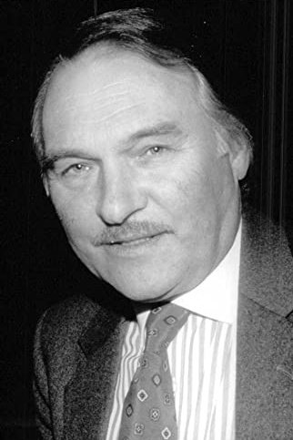 Dinsdale Landen backdrop