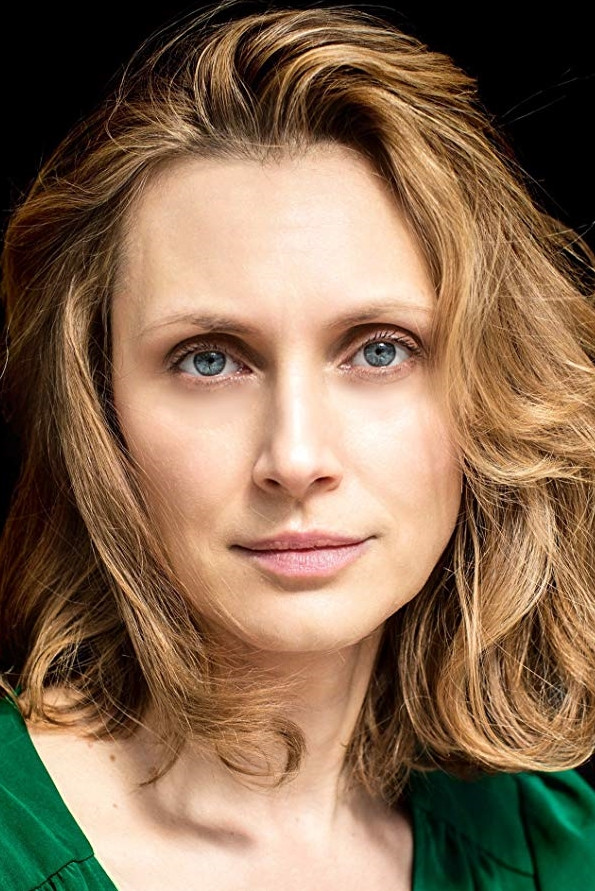 Ruža Madarević backdrop