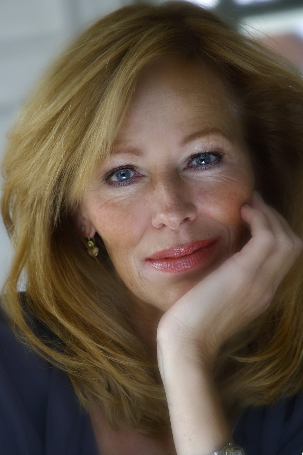 Suzanne Bjerrehuus backdrop