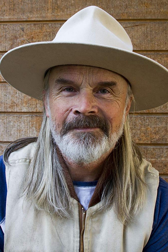 Jørgen Klubien backdrop