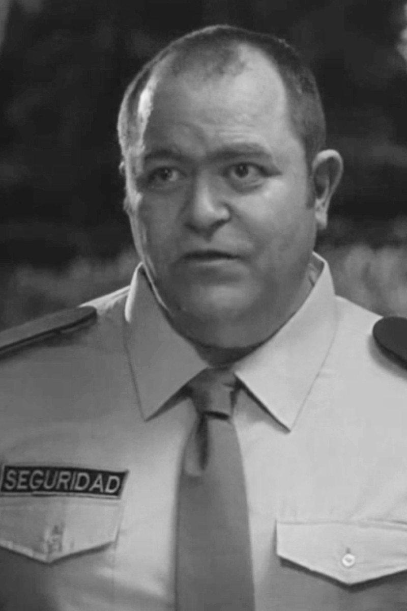 Hernán Jiménez backdrop